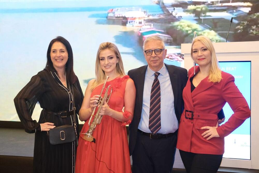 Danijela Veselinović u Izmiru