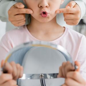 Je li "lepo" ili "jepo"? Logoped za Glossy objašnjava kako detetu pomoći da savlada glas L