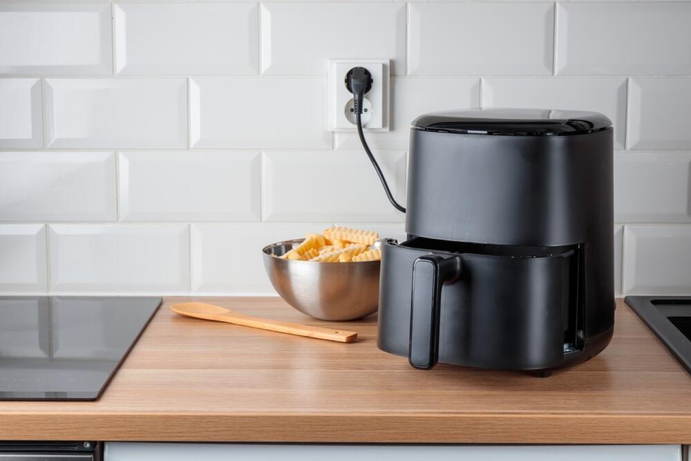 FRITEZE ČESTO ZNAJU DA SE PREGREJU I ZAPALE