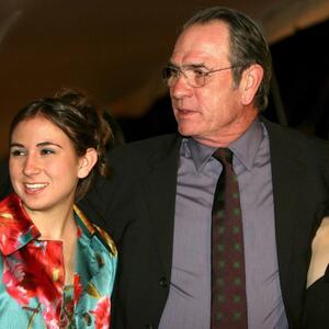 Pojavljivala se s ocem na filmu, pronašao je slučajni prolaznik: Ćerka legendarnog glumca nađena mrtva u poznatom hotelu