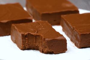 Recept za kolač bez pečenja: Preukusni dezert od samo 2 sastojka stalno ćete praviti