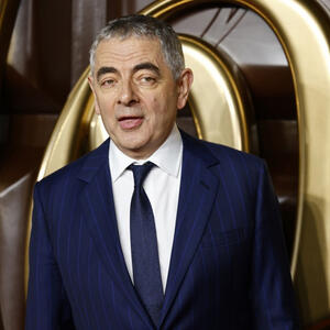 Ćerka ga se odrekla i uzela majčino prezime! Glumac se razveo za 65 sekundi zbog 26 godina mlađe izabranice