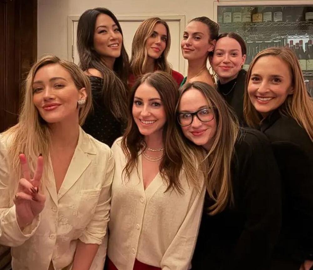 Društvo holivudskih mama koje je napustila Ešli Tisdejl Frenč