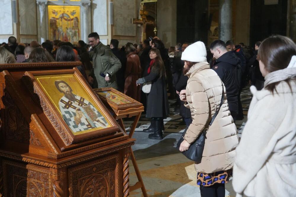 Ponoćna božićna liturgija  u Hramu Sv. Save