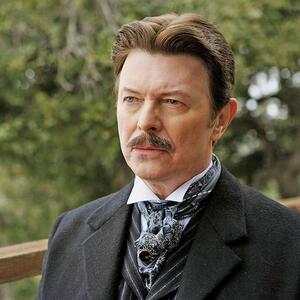 Kako je postao Tesla, zašto su mu oči bile različite boje i zbog čega je čuvao urin? Priče o Bouviju koje niste znali