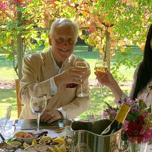 Ako niste rođeni u ovom znaku, ispunjavate prvi uslov: Bizaran spisak zahteva milijardera koji očajnički traži ženu