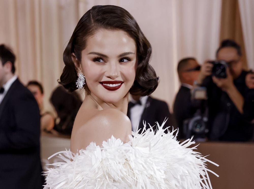 Selena Gomez na dodeli Zlatnih globusa