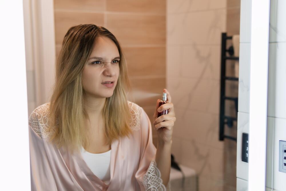 Čim parfem promeni miris, počeo je proces propadanja