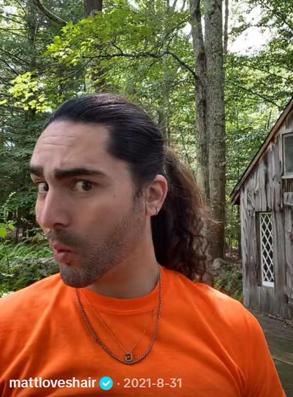 Prekrivanje sedih vlasi maskarom