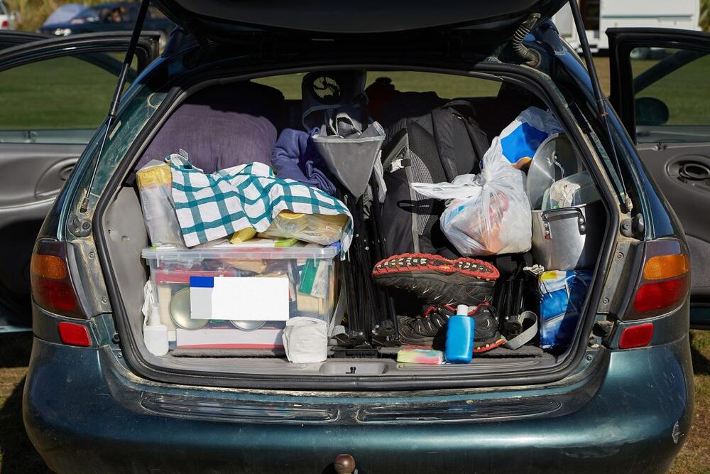 Gepek automobila takođe može da posluži za odlaganje stvari