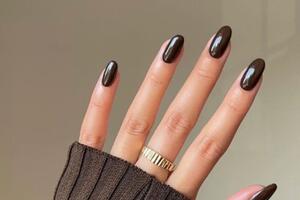 Kako da lak na noktima traje duže? 7 brzih trikova zahvaljujući kojima ćete ih lakirati na 7-10 dana