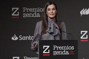 Izdužuju noge, skrivaju višak & zrače elegancijom: Ovo su jedine pantalone koje morate da imate u svom ormanu