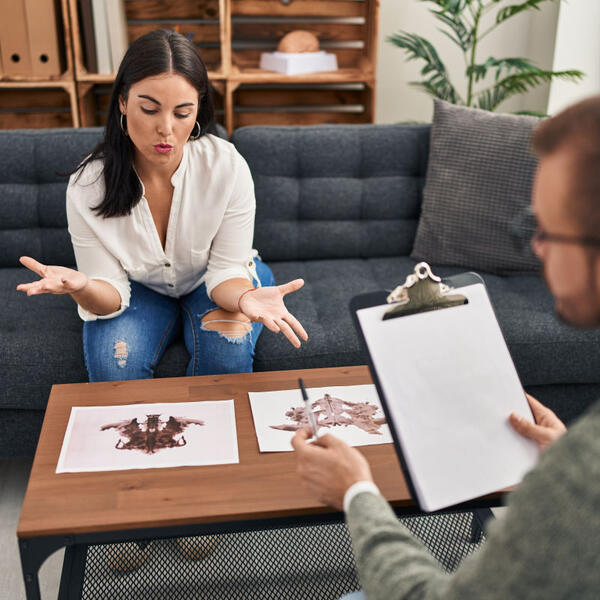 Konja, psa ili bogomoljku? Životinja koju ste prvu ugledali otkriva šta vas čeka do kraja 2026. godine