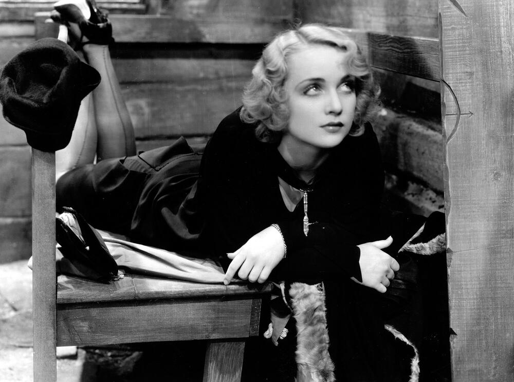 Kerol Lombard oko 1930. godine