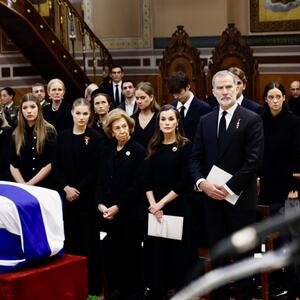 Državljanstva se odrekla, ali ne i Grčke: Karađorđevići, španska kraljevska porodica i krem na sahrani princeze Irene