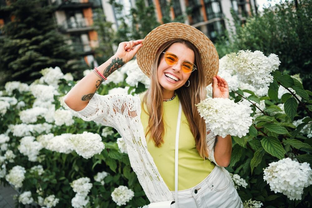 Najpopularnija nijansa predstojeće prolećne sezone spaja dve omiljene boje u toplijim danima