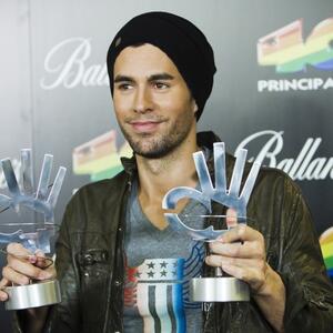 Zašto Enrike Iglesijas čitavu deceniju nije pričao sa ocem? Emotivna ispovest pevača otkrila pravu istinu