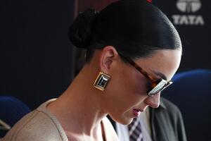 Ni Melanija Tramp ni Brižit Makron: Glavna zvezda u Davosu je žena koju niko nije očekivao, a održala je modni čas