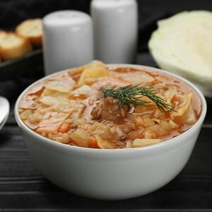 Lažna sarma se pravi superbrzo, a ukus je skoro isti! Najsočniji ručak koji je drugi i treći dan još ukusniji