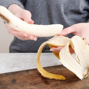 5 praktičnih načina da iskoristite koru od banane: Od nege biljaka i poliranja do uklanjanja neprijatnih mirisa
