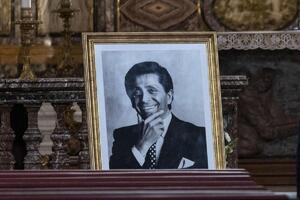 Najtužnije na Instagramu &ndash; nisu došle: Modni i holivudski krem ispratio Valentina na večni počinak, neki uz dirljiv omaž