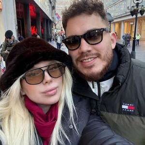 Vaterpolista i influenserka imaju dvoje dece & jedan zajednički SAN: Supruga Nemanje Vica nasmejala je celu Arenu