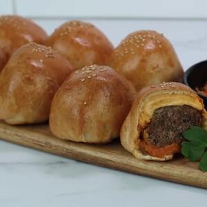 Večera od 3 sastojka za celu porodicu: Ukusne loptice sa mesom i kačkavaljem koje nikad ne mogu da dosade