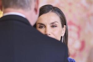 Stara 8 godina, plišana, veličanstvena: Leticija se setila jedne od svojih najlepših haljina i Madrid je zadrhtao