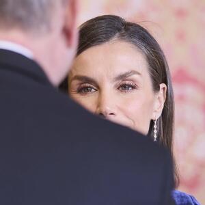 Stara 8 godina, plišana, veličanstvena: Leticija se setila jedne od svojih najlepših haljina i Madrid je zadrhtao