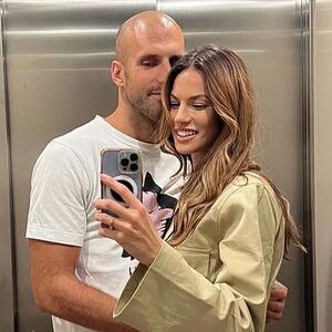 Kako su se upoznali Danijela Dimtrovska i Jevrem Kosnić? Kad ga je ugledala "pala joj je vilica", a on bio u dugoj vezi