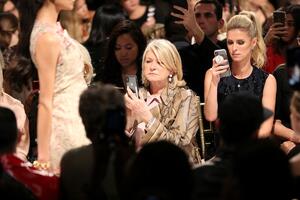 Varala muža na medenom mesecu, on nju u štali s cvećarkom: Skandalozna ljubavna priča voditeljke koju obožava ceo svet