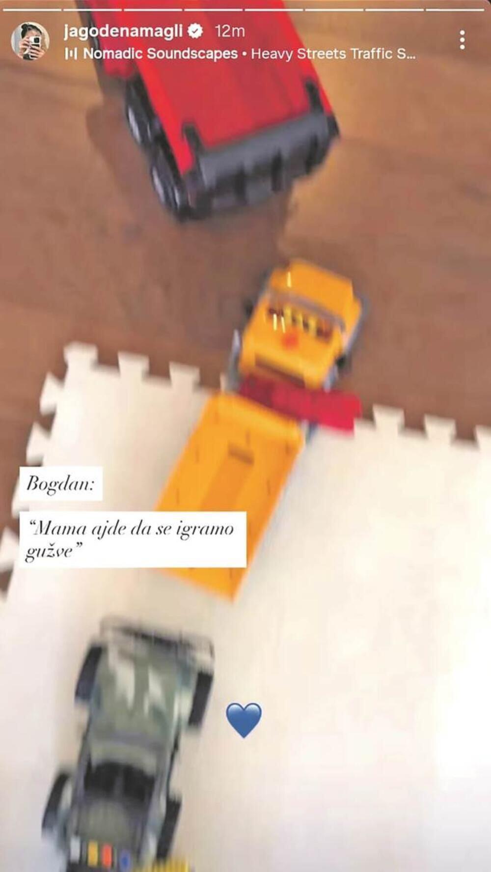 <p>Glumica se&nbsp;nakon brojnih obaveza rado vraća u svoje malo porodično gnezdo, gde uživa u svakom trenutku provedenom sa decom i suprugom kada nije van zemlje&nbsp;</p>