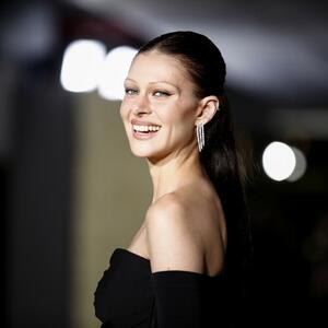 Bile su nerazdvojne, a sada briše fotografije sa njom? Potez Nikole Pelc otkriva sve o odnosu sa poznatom pevačicom