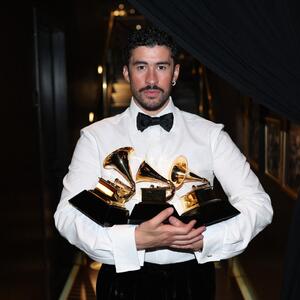 Tramp zbog njega ne dolazi na Superbol, a zvezde mu se klanjaju: Životna priča Bed Banija &ndash; od rada za kasom do Gremija