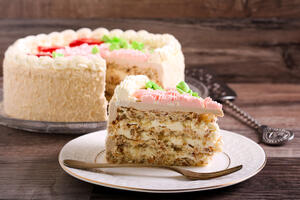 Žito torta po tradicionalnom receptu: Kremasta poslastica koja okuplja celu porodicu