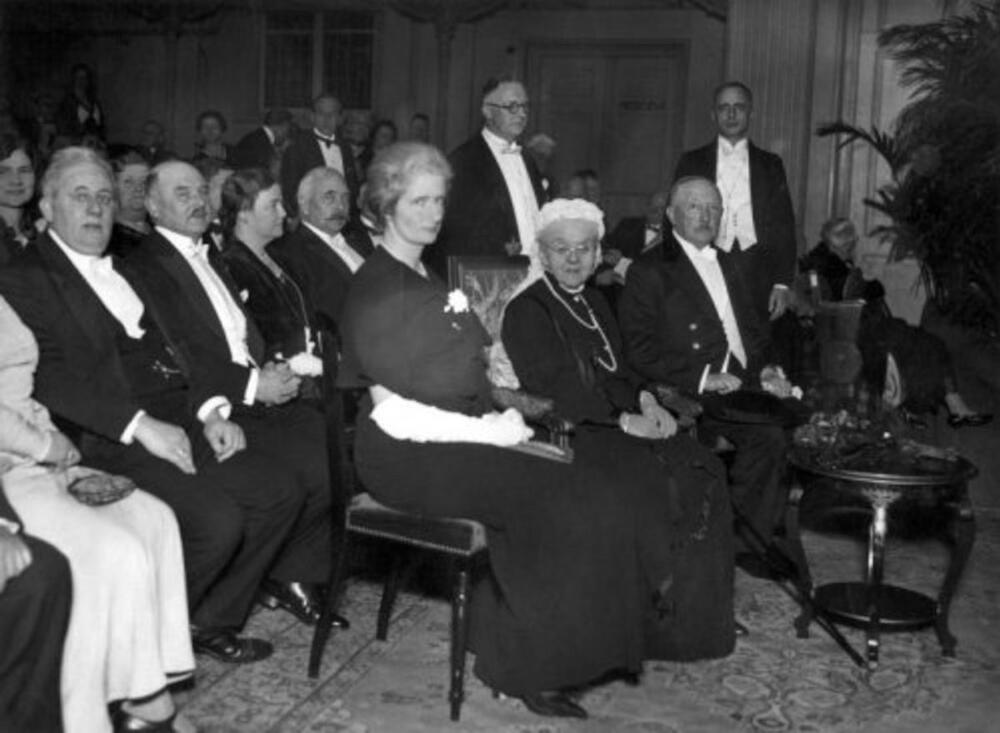 ŽIVOTNA PRIČA PRINCEZE EME OD HOLANDIJE KOJA JE SPASLA ZEMLJU 