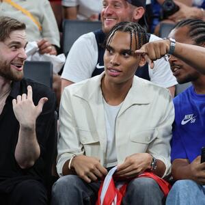 Ne može da nasledi tron, rođen je iz avanture sa stjuardesom: 10 zanimljivih činjenica o vanbračnom sinu princa Alberta