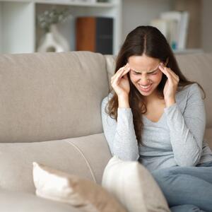 8 iznenađujućih stvari koje mogu da budu okidači za migrenu