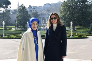 Modna magija zasenila diplomatiju: Ranija od Jordana i Emine Erdogan odmerile stajlinge i desilo se (ne)očekivano