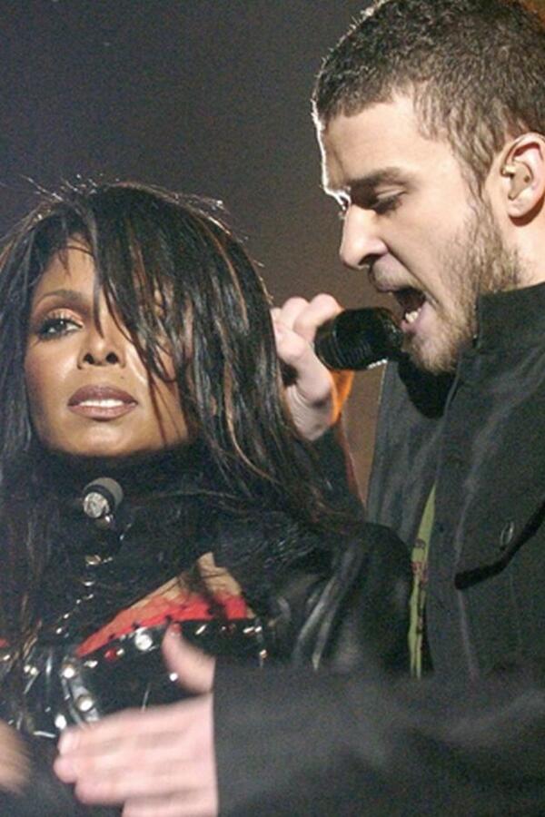 22 godine od najvećeg skandala na Superbolu: Zbog "slučajnog" snimka pevačicinih golih grudi je nastao Jutjub