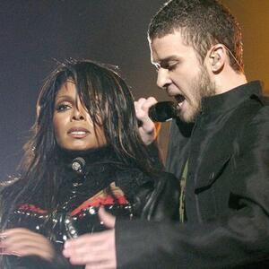 22 godine od najvećeg skandala na Superbolu: Zbog "slučajnog" snimka pevačicinih golih grudi je nastao Jutjub