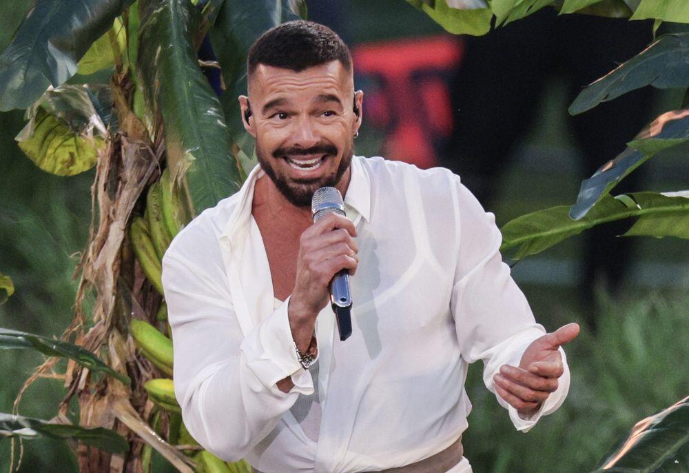 Riki Martin tokom nastupa na Superbolu