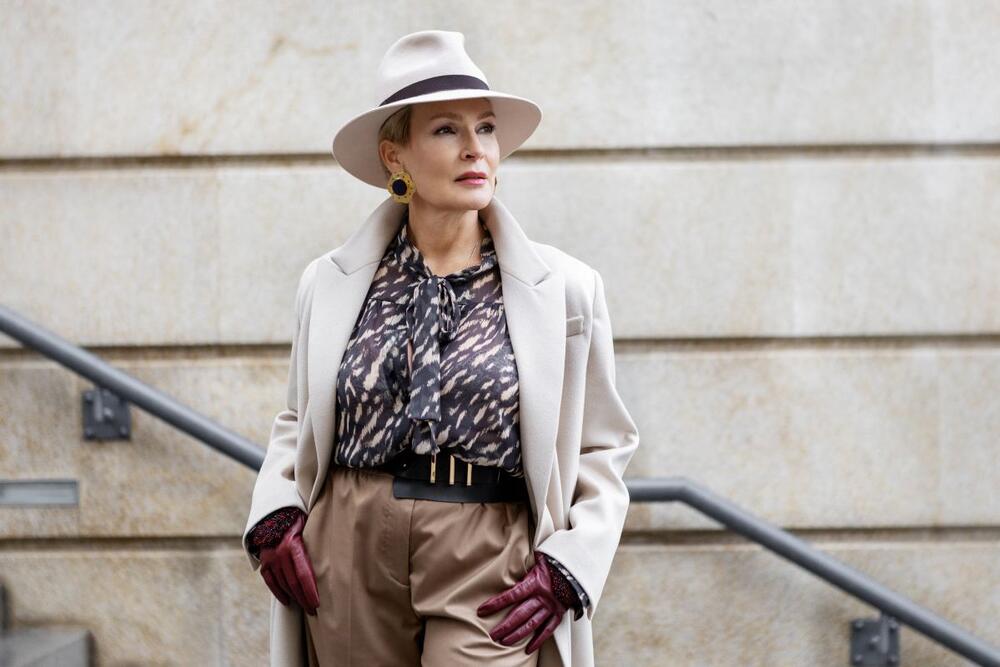 Žena sa šeširom, Šešir