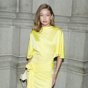 Nakon 6 godina veze tvrdi &ndash; nikada je nije voleo: Popularni pevač iskreno o manekenki s kojom ima dete