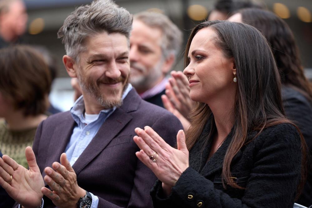 Kristina Riči s drugim mužem na otkrivanju njene zvezde na Bulevaru slavnih