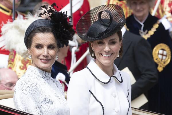 Ovo su jedine cipele koje su uvek u modi: Udobne su i elegantne, a obožavaju ih kraljice, princeze i Jelena Đoković