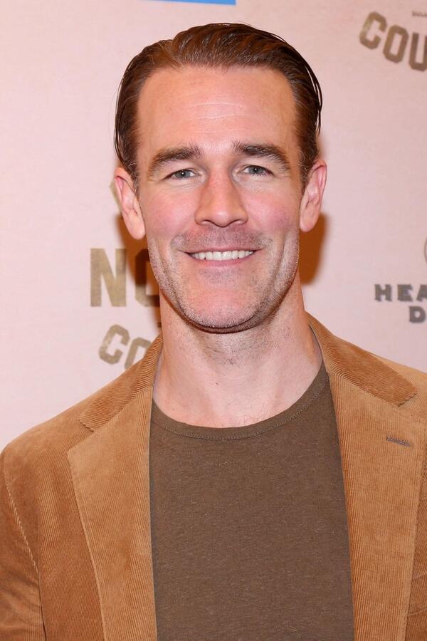 Bio je velika zvezda, a umro je bez centa: Kako je moguće da porodica Džejmsa van der Bika mora da skuplja donacije?