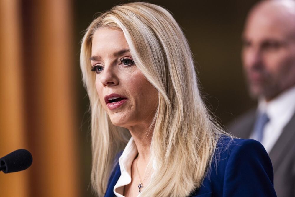 Pem Bondi, američka državna tužiteljka