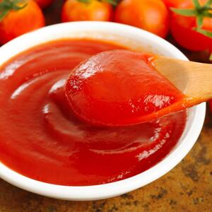 7 stvari koje se najlakše čiste &ndash; kečapom! Šporet, staro posuđe, srebrni nakit i još mnogo toga će izgledati kao novo