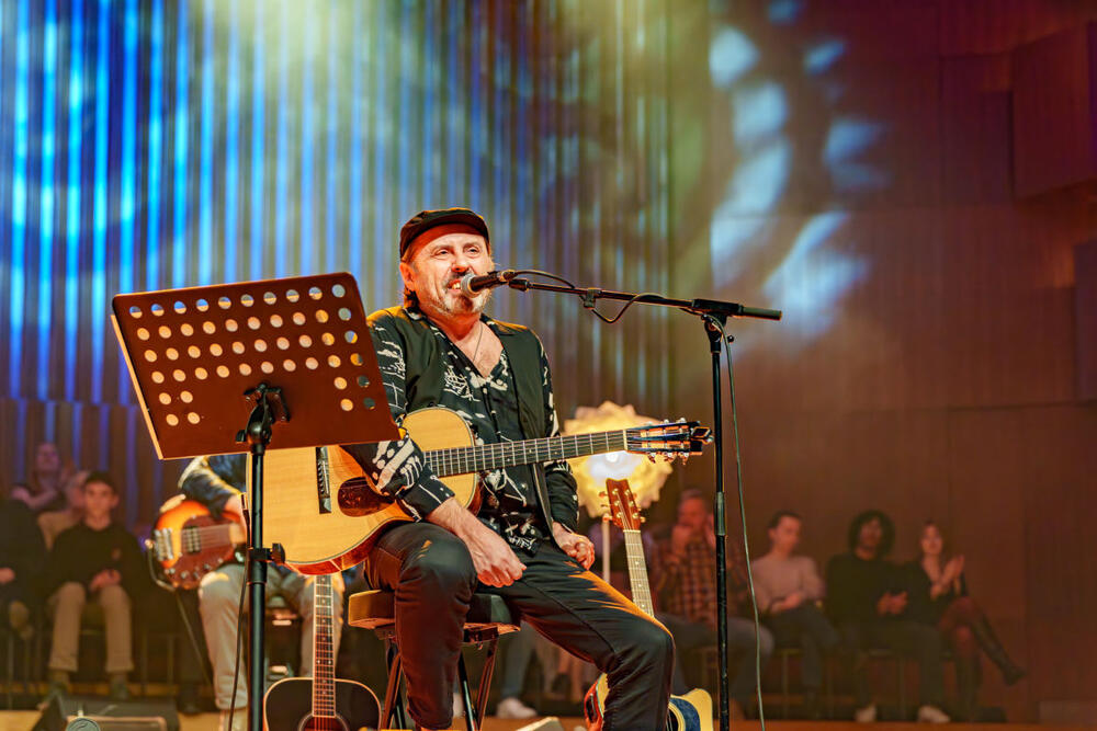 <p>Zbog velikog interesovanja i rasprodanih koncerta 20. i 21.3.2026. u Splitu, Neuštekani će održati i treći koncert u dvorani Lora</p>